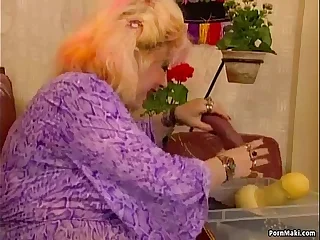 1300 grandma porn videos